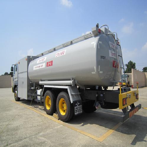 Refueller | refueller, refueler, aircraft, helicopter, jet, jp